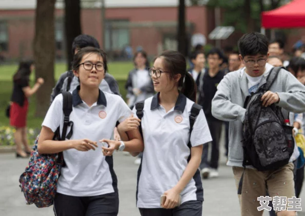 女人脱精光一清二楚图片惊爆内幕曝光令人震惊的真实故事背后隐藏着不为人知的秘密与真相